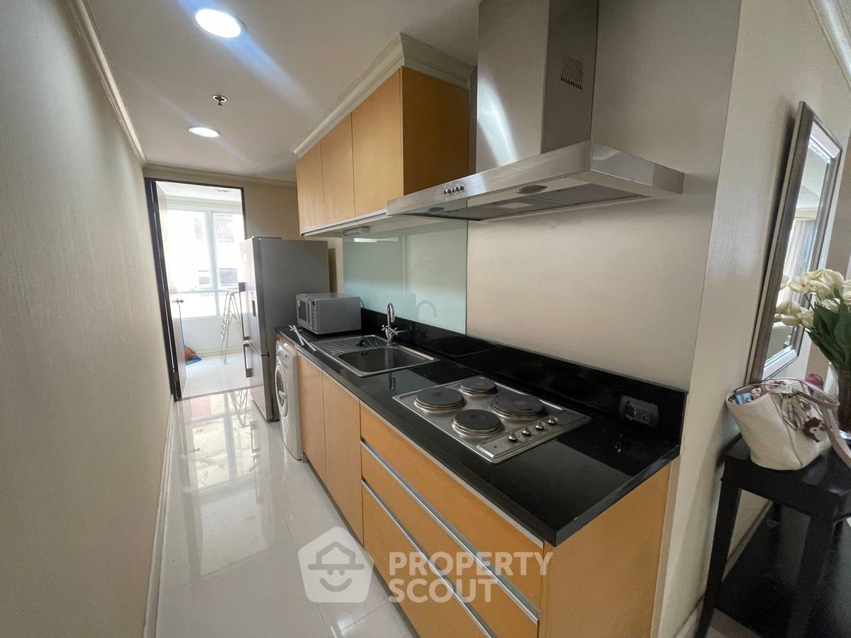 picture 2-BR Condo at The Oleander near BTS Nana (ID 2139854) - 17/25