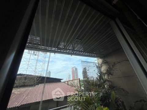 คอนโด 2-ห้องนอน ที่ เดอะล็อฟท์ เย็นอากาศ คอนโดมิเนียม ใน ช่องนนทรี (ID 2143708)