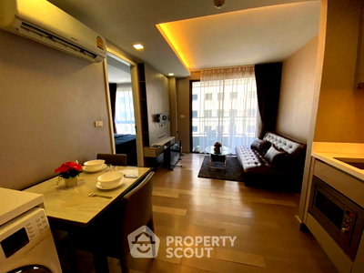 ขายคอนโด : คอนโด 1-ห้องนอน ที่ แดซเซิล สุขุมวิท 7 ใกล้ BTS นานา (ID 1210894)