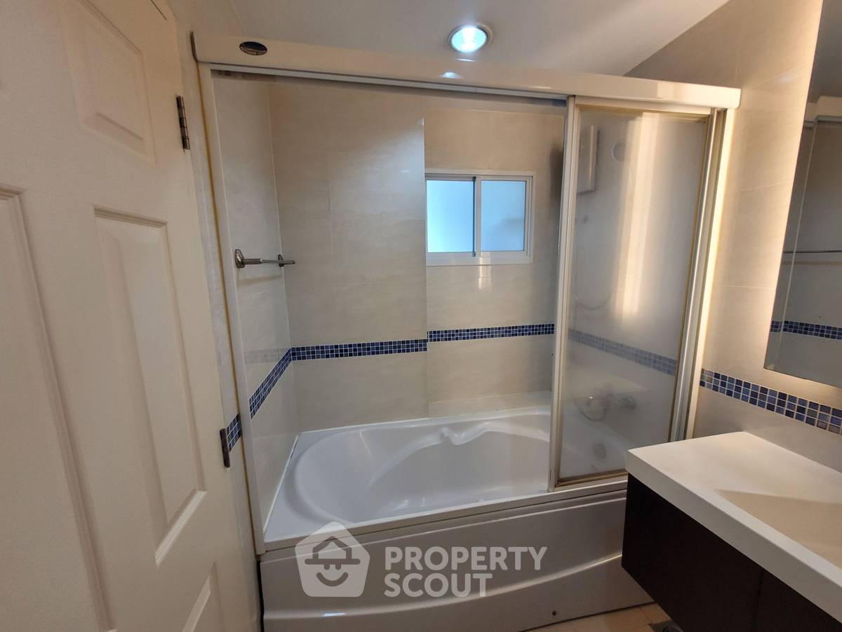 picture 1-BR Condo at Life @ Sukhumvit 65 near BTS Phra Khanong (ID 511178) - 9/10