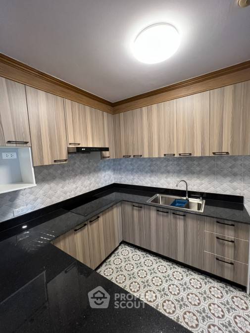 picture 3-BR Condo at Liberty Park 2 near ARL Makkasan (ID 1234514) - 7/17
