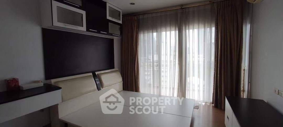 picture 1-BR Condo at The Complete Rajprarop near ARL Ratchaprarop (ID 1057859) - 7/16