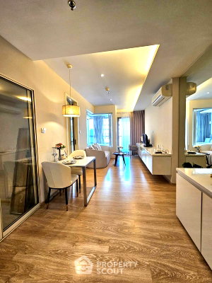 Condos for sale : 1-BR Condo For Sale At H Sukhumvit 43, 8th Floor Near BTS Phrom Phong (ID 1928436)