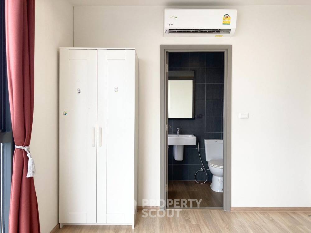 picture 1-BR Condo at The Base Garden Rama 9 near ARL Ramkhamhaeng (ID 1686256) - 8/16