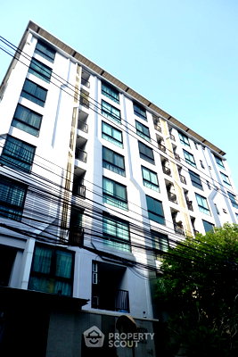 คอนโดให้เช่า : คอนโด 1-ห้องนอน ที่ ซีนิธ เพลส สุขุมวิท 42 คอนโดมิเนียม ใกล้ BTS เอกมัย (ID 888005)