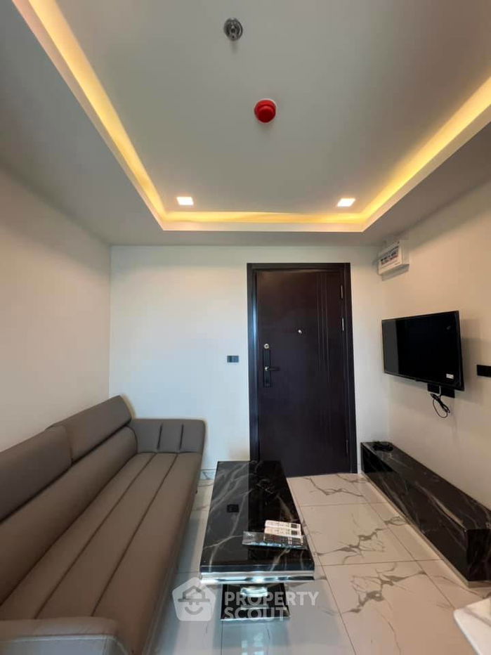 picture 1-BR Condo at Arcadia Millennium Tower close to Pattaya South (ID 1910907) - 1/8