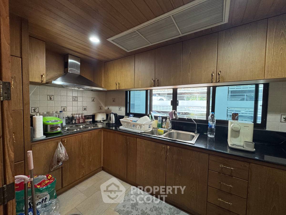 รูป คอนโด 3-ห้องนอน ที่ กรีน พีซ แมนชั่น ใกล้ MRT กำแพงเพชร (ID 2140343) - รูปที่ 6/17