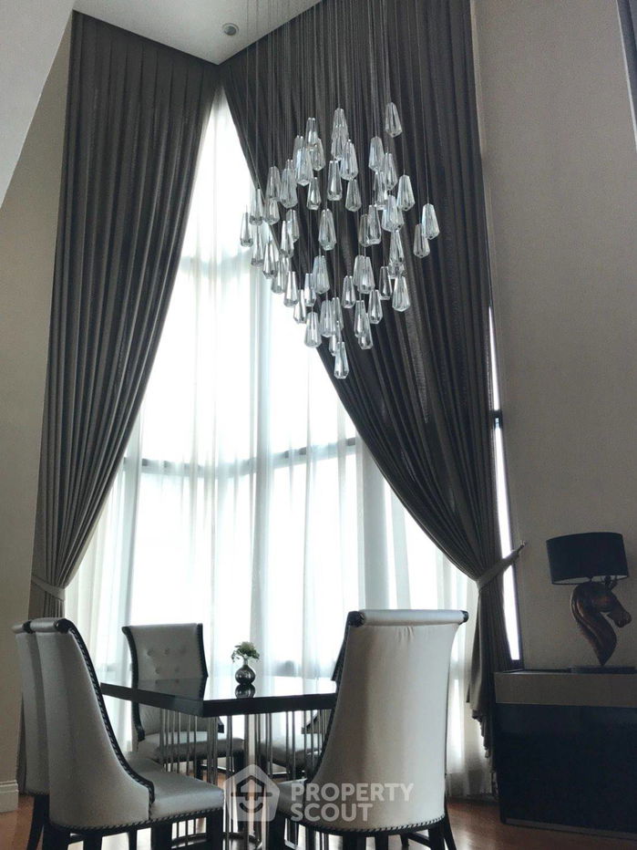 picture 3-BR Condo at Bright Sukhumvit 24 Condominium near BTS Phrom Phong (ID 1439373) - 2/9