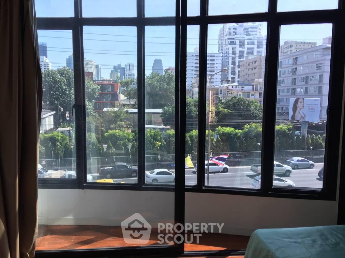 picture 1-BR Condo at Rudee Place Condominium near BTS Nana (ID 511944) - 5/5