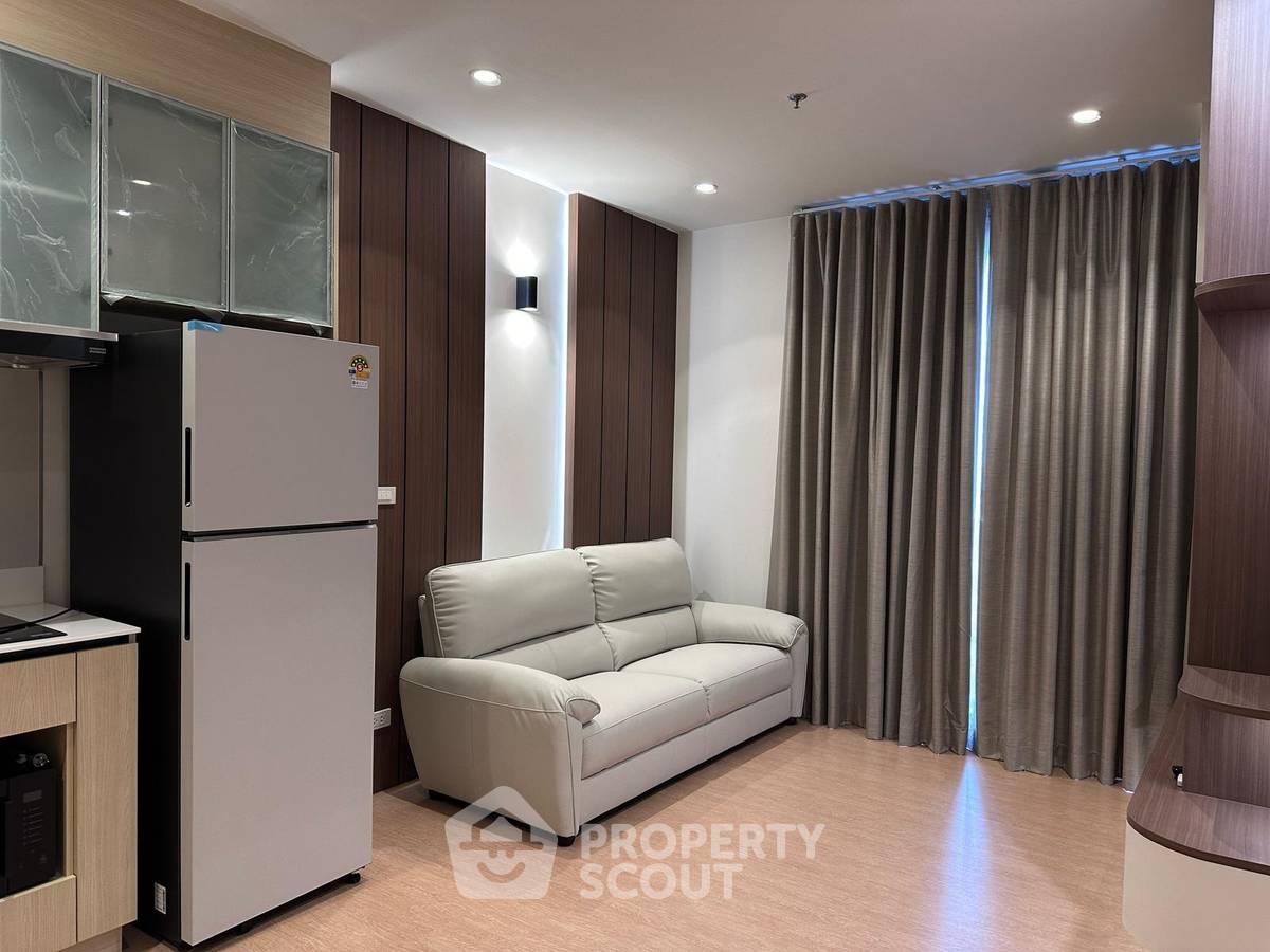 picture 2-BR Condo at Maru Ekkamai 2 near BTS Ekkamai (ID 1899259) - 2/13