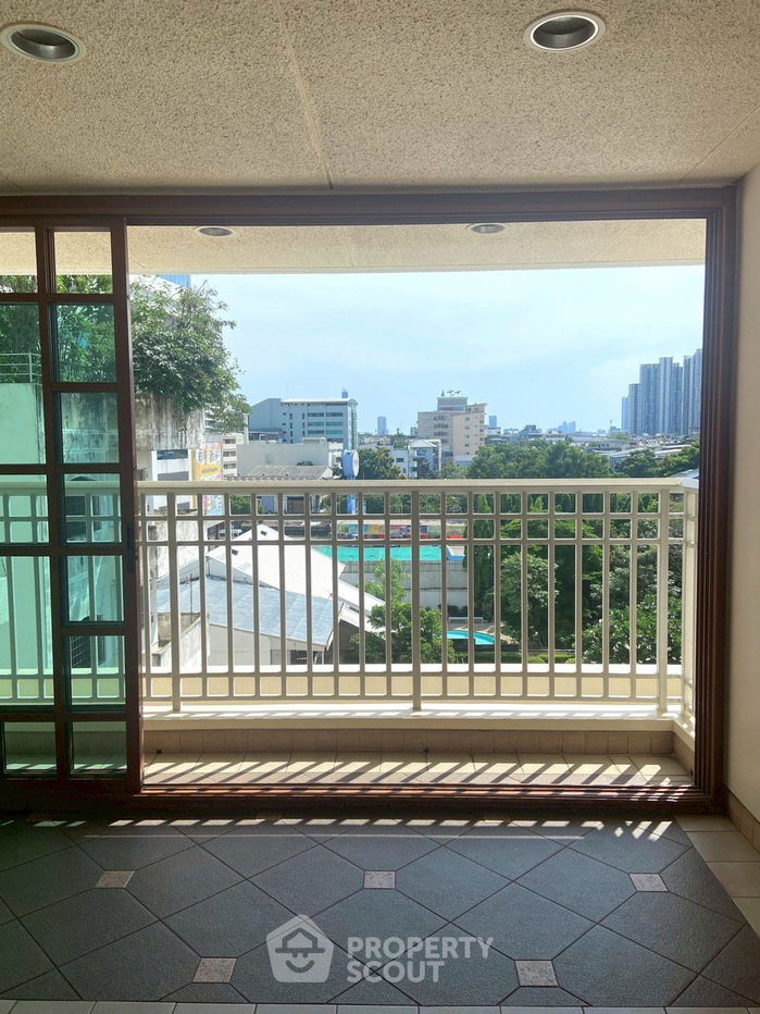 picture 3-BR Condo at Baan Siri Sathorn Suanplu Condominium close to Naradhiwas Rajanagarindra (ID 2088213) - 19/48