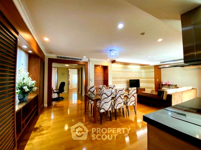Condos for rent Sukumvit 39 : 3-BR Condo at The Cadogan Private Residence near BTS Phrom Phong (ID 1510455)