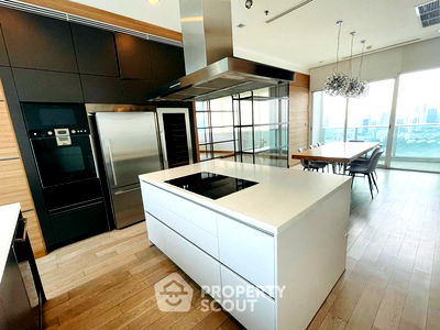 Condos for sale : 3-BR Condo at Millennium Residence @ Sukhumvit Condominium near BTS Phrom Phong (ID 513743)