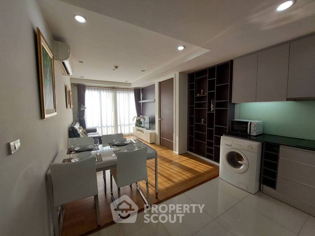 รูป คอนโด 1-ห้องนอน ที่ 15 สุขุมวิท เรสซิเด็นท์ ใกล้ BTS นานา (ID 1070860) - รูปที่ 3/11