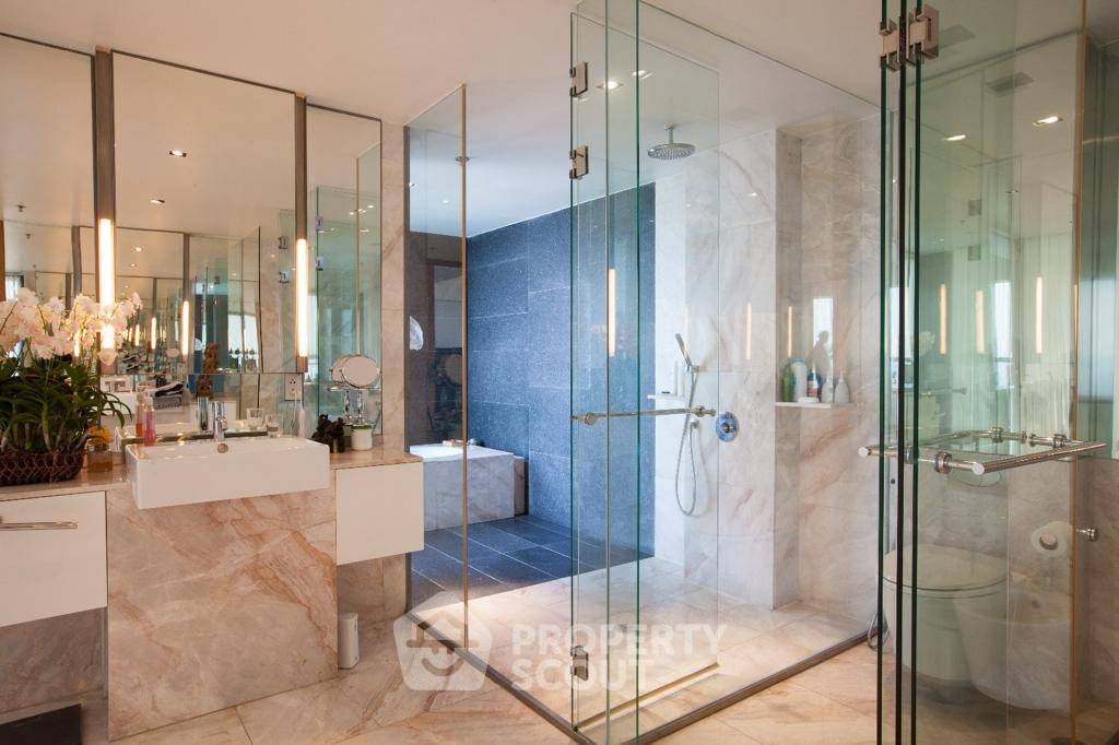 picture 4-BR Condo at The Met Sathorn near BTS Chong Nonsi (ID 1475363) - 5/21