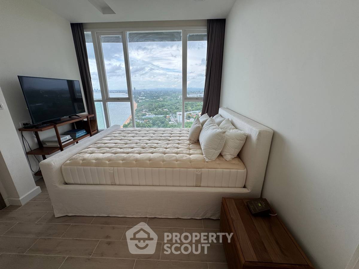 picture 1-BR Condo at Del Mare Condominium close to Bangsaray (ID 2135069) - 4/17