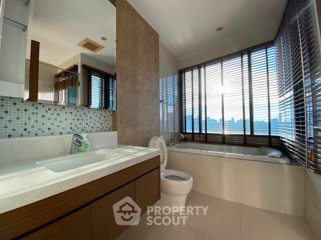 picture 2-BR Condo at Bright Sukhumvit 24 Condominium near BTS Phrom Phong (ID 392840) - 6/9