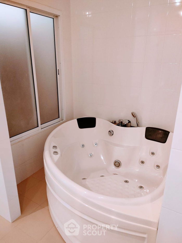 รูป คอนโด 1-ห้องนอน ที่ บลูเมาน์เท่น หัวหิน ใกล้ เมืองหัวหิน (ID 1262043) - รูปที่ 7/8