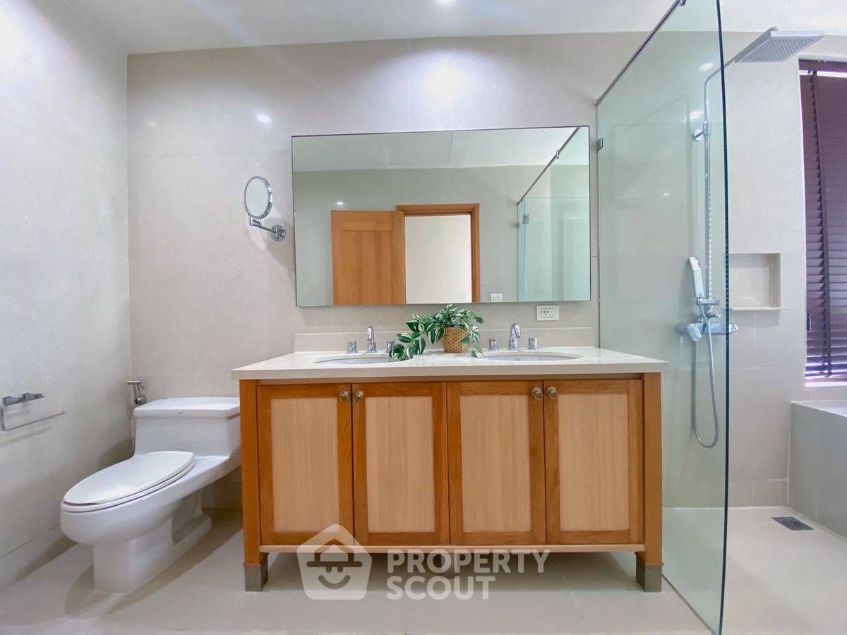รูป คอนโด 2-ห้องนอน ที่ ดิ เอ็มโพริโอ เพลส ใกล้ BTS พร้อมพงษ์ (ID 2102874) - รูปที่ 11/30