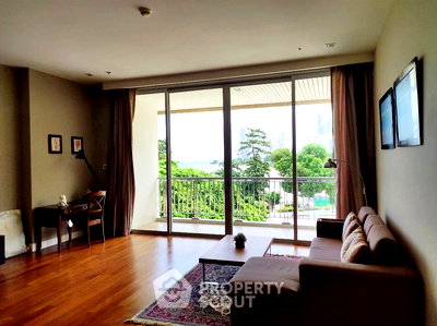 Condos for sale : 1-BR Condo at The Cove Wongamat close to Wong Amat (ID 1489305)