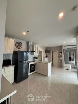 3-BR Condo at The Key Sathorn - Charoenraj in Bang Khlo (ID 2134808)