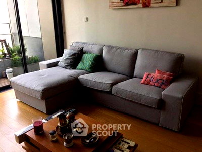 Condos for sale : 2-BR Condo at The Met Sathorn near BTS Chong Nonsi (ID 881950)