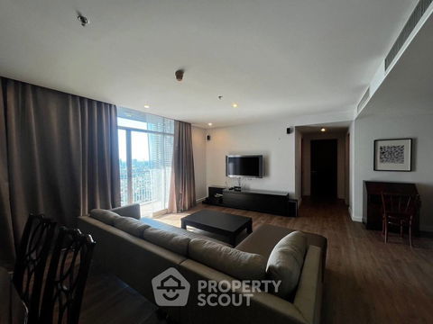2-BR Condo at Urbana Sathorn Condominium near BTS Sala Daeng (ID 2051853)