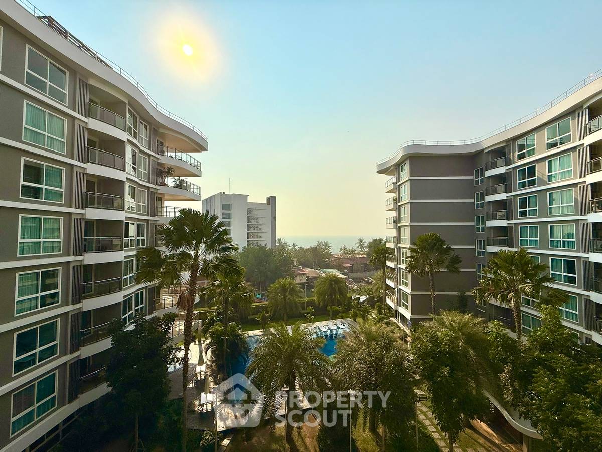 รูป คอนโด 1-ห้องนอน ที่ คอนโดเวลมาริน่า ใกล้ เมืองพัทยา (ID 2137095) - รูปที่ 2/9