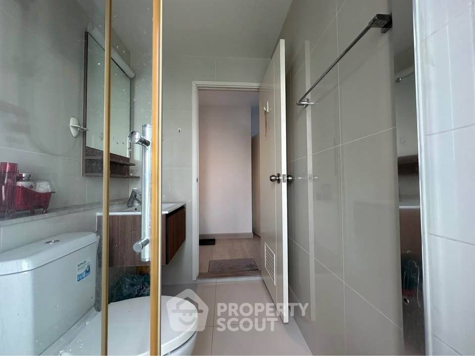 picture 2-BR Condo at Fuse Chan-Sathorn close to Thanon Chan (ID 2182327) - 14/15