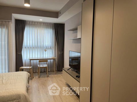 1-BR Condo at Ideo Sathorn-Wongwian Yai near BTS Wongwian Yai (ID 907912)