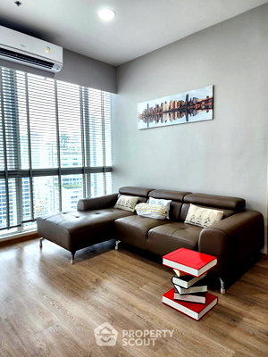 Condos for sale : 2-BR Condo at Millennium Residence @ Sukhumvit Condominium near BTS Asok (ID 1886005)