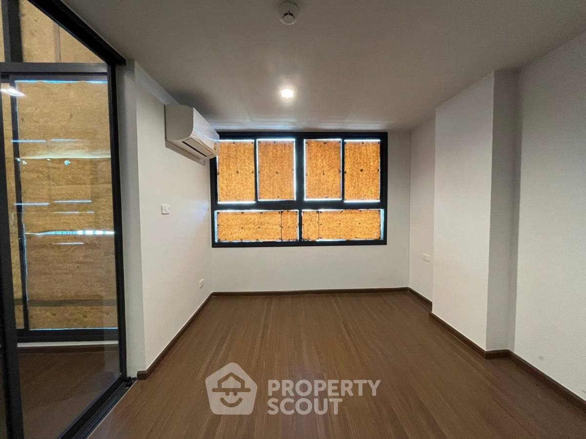 picture 1-BR Condo at Ideo New Rama 9 near ARL Ramkhamhaeng (ID 1027202) - 10/16