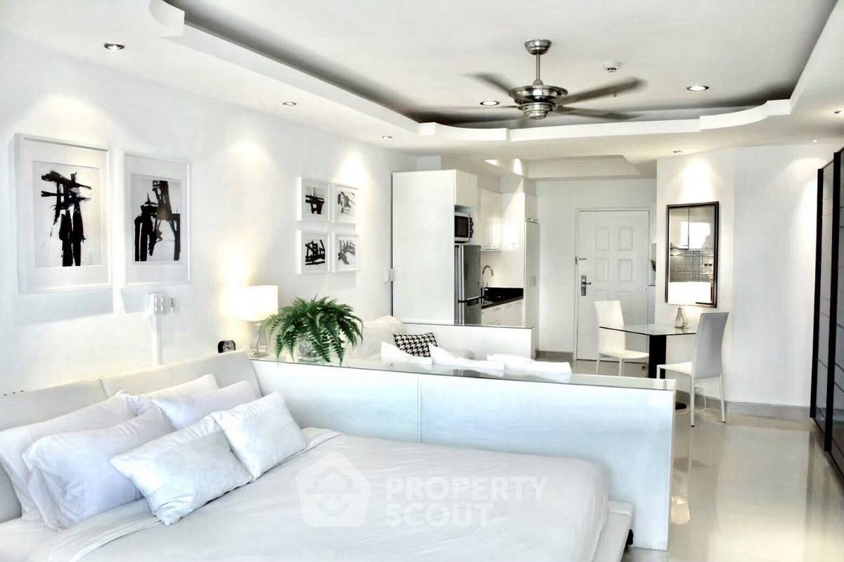 picture 1-BR Condo at View Talay 7 Condominium Jomtien close to Jomtien Beach (ID 2170225) - 1/9