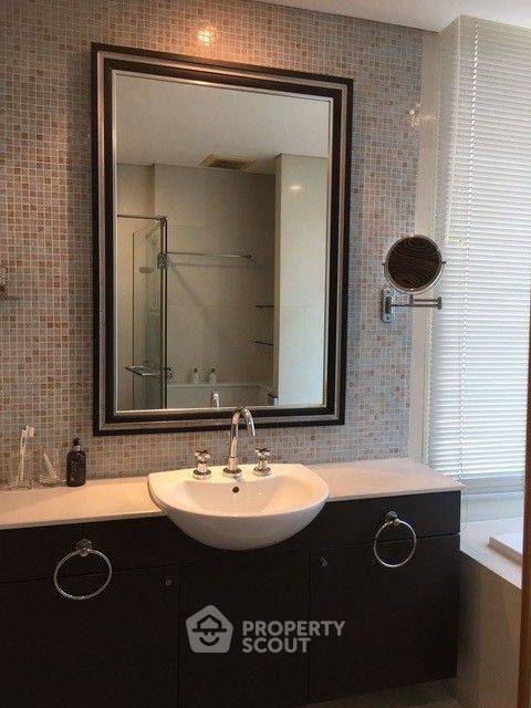 picture 3-BR Condo at Watermark Chaophraya near BTS Krung Thon Buri (ID 947877) - 12/15