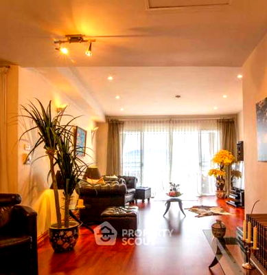 Condos for sale : 1-BR Condo at Baan Sansaran in Nong Kae (ID 1525209)
