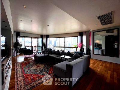 Condos for sale Rama 3 Road : 4-BR Condo at The Lakes Bangkok near BTS Asok (ID 1822105)