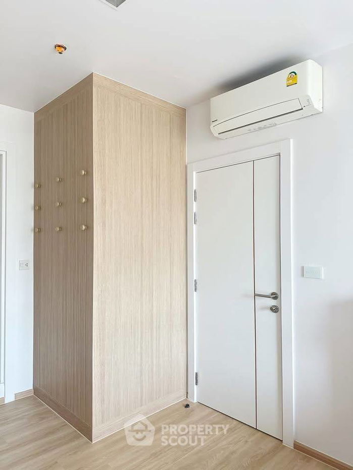 picture 2-BR Condo at Life Asoke - Rama 9 near MRT Phra Ram 9 (ID 2130378) - 15/32