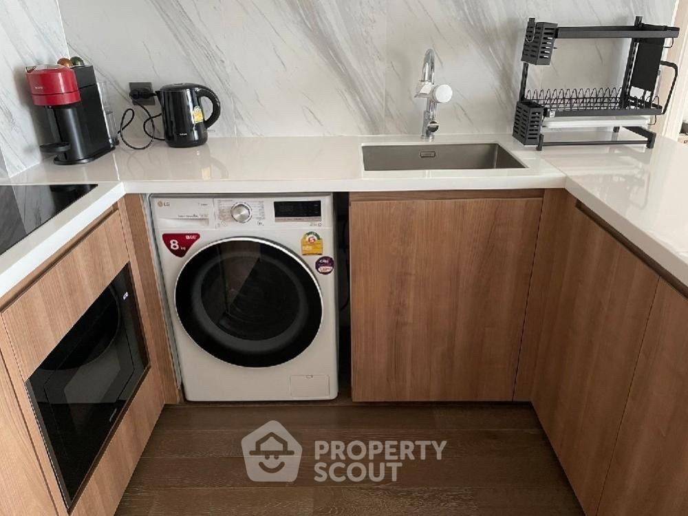 picture 2-BR Condo at Muniq Sukhumvit 23 near MRT Sukhumvit (ID 1495537) - 7/16