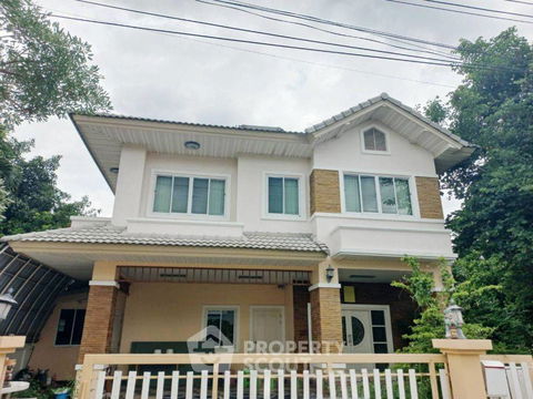 3-BR Condo at Panna Residence 3 In The CMU in Suthep (ID 2150291)