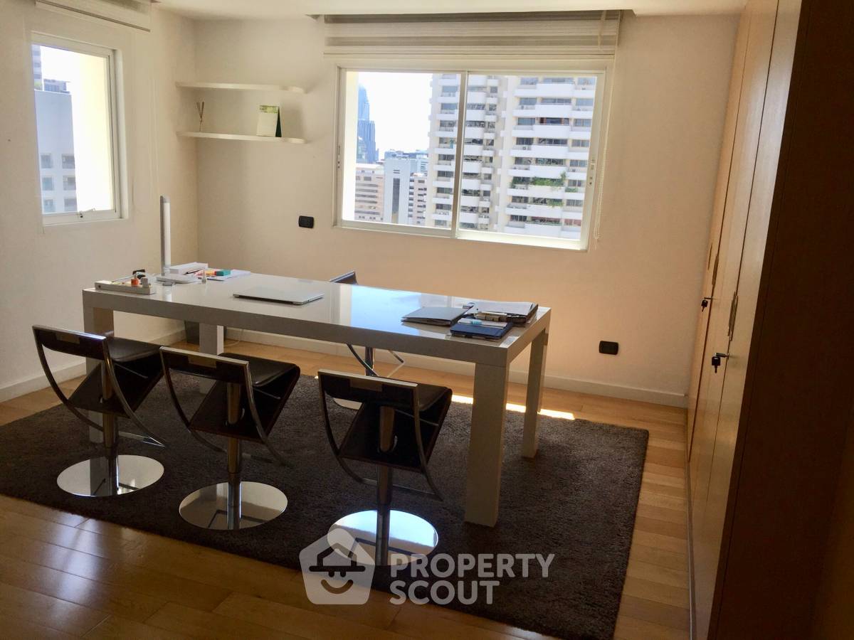picture 4-BR Condo at Kallista Mansion near ARL Makkasan (ID 515567) - 12/33