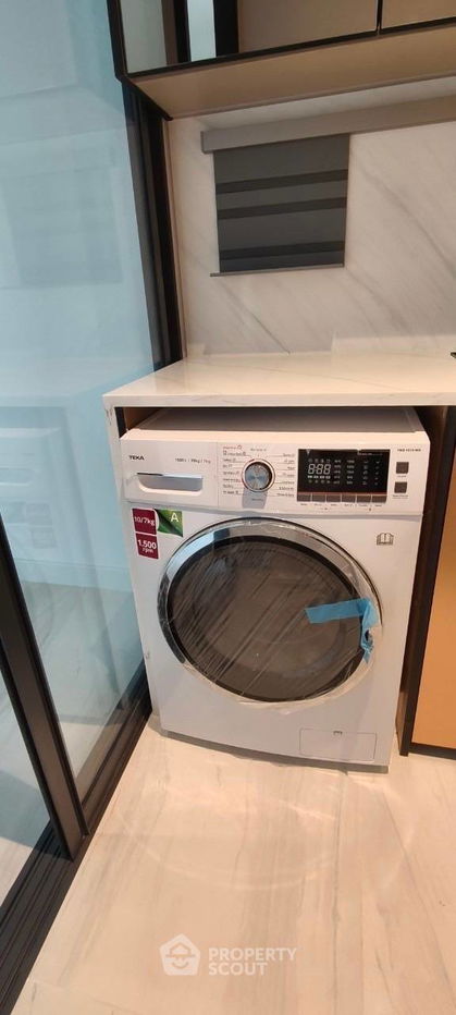picture 2-BR Condo at Supalai Icon Sathon near MRT Si Lom (ID 2069725) - 5/17