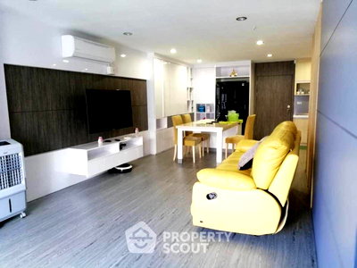 ขายคอนโด : คอนโด 2-ห้องนอน ที่ อโศก เพลส ใกล้ MRT สุขุมวิท (ID 1729066)