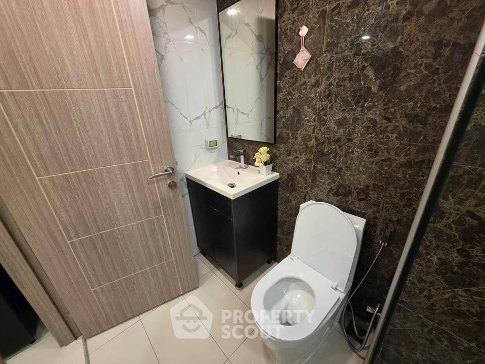 รูป คอนโด 1-ห้องนอน ที่ อคาเดีย มิลเลนเนียม ทาวเวอร์ ใกล้ พัทยาใต้ (ID 2161098) - รูปที่ 9/12
