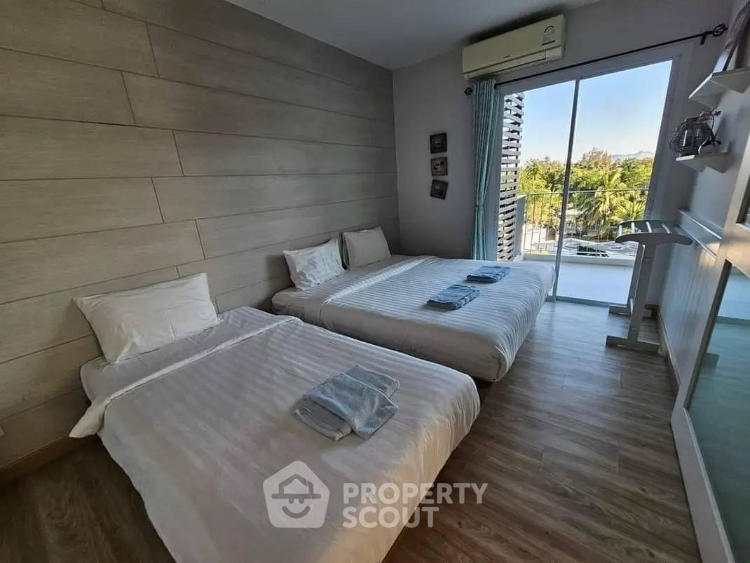 picture 2-BR Condo at The Sea Condominium Phase 3 in Sam Roi Yot (ID 1540421) - 9/22