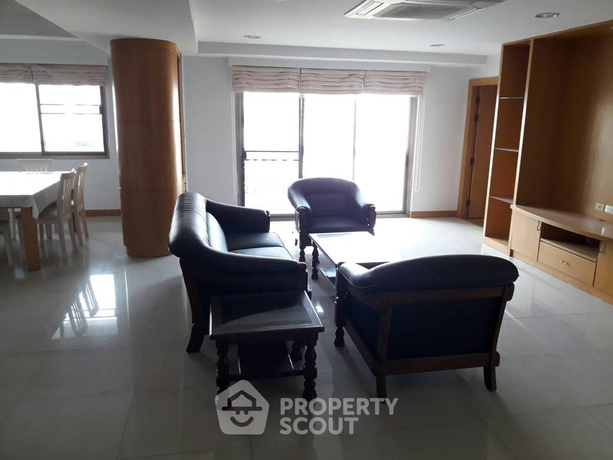 รูป คอนโด 3-ห้องนอน ที่ รอยัล คาสเซอร์ สุขุมวิท ใกล้ BTS พร้อมพงษ์ (ID 886668) - รูปที่ 9/9