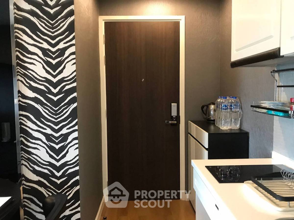 picture 1-BR Condo at Condolette Dwell Sukhumvit 26 near BTS Phrom Phong (ID 824252) - 4/5