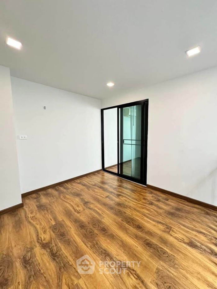 รูป คอนโด 1-ห้องนอน ที่ ลากูน่าบีช รีสอร์ท 2 คอนโดมีเนียม ใกล้ เมืองพัทยา (ID 2159454) - รูปที่ 10/11