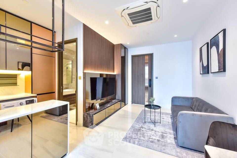 picture 1-BR Condo at Supalai Icon Sathon near MRT Si Lom (ID 2026936) - 2/9