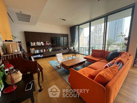 2-BR Condo at Domus Condominium near BTS Asok (ID 2137821)
