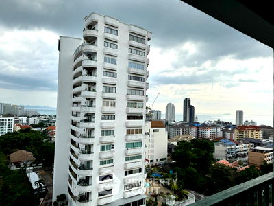 Condos for rent : 1-BR Condo at Sombat Pattaya Condotel close to Phratamnak (ID 2137092)